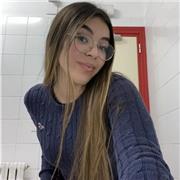 Profesora de niños de primaria, soy muy amable, tengo mucha paciencia ya que siempre he tenido que ayudar a mis hermanos pequeño.